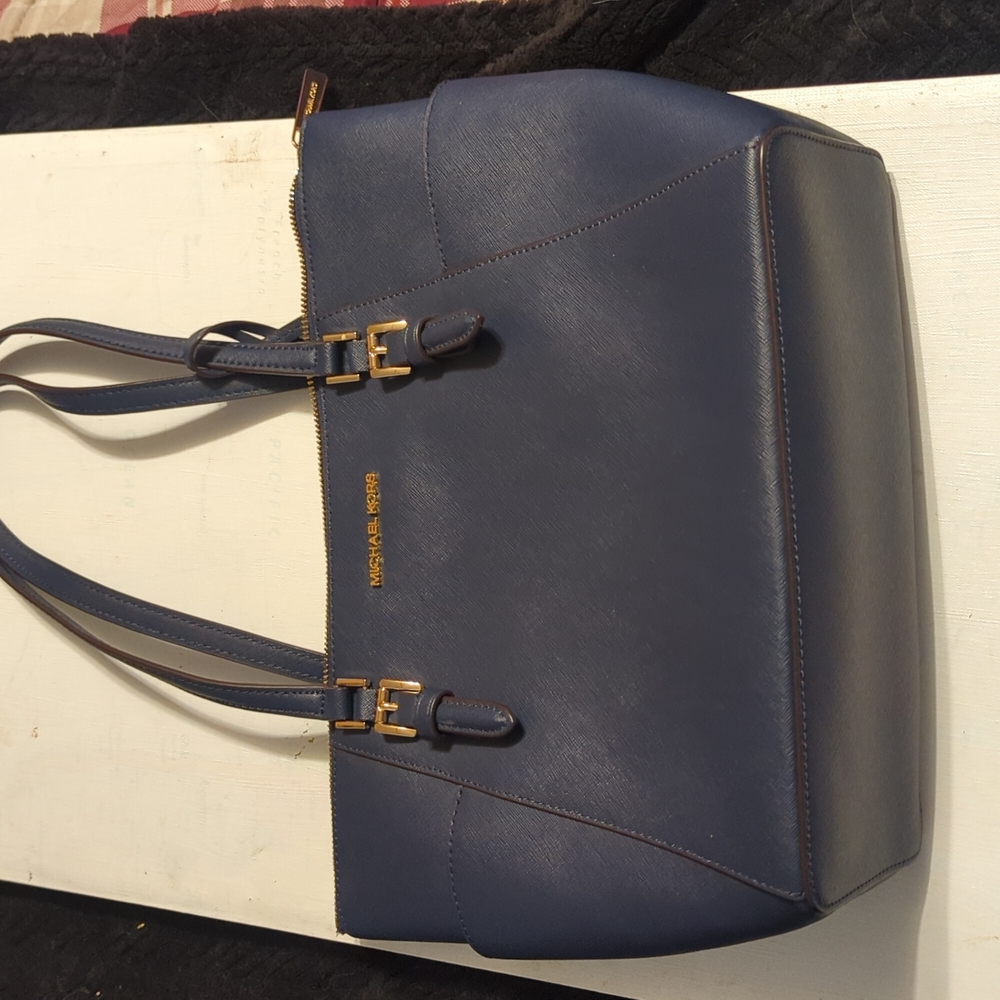 Authentic Michael kors tote